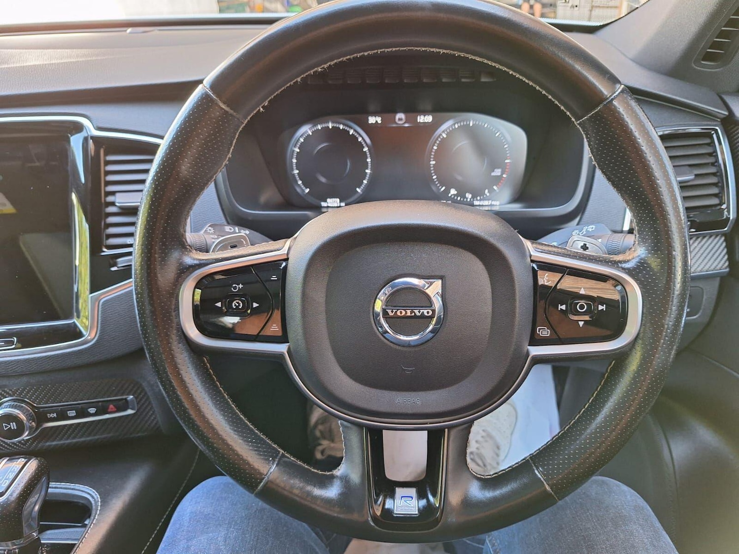 Used Volvo XC90 2016 for sale - 76022034: Photo 35