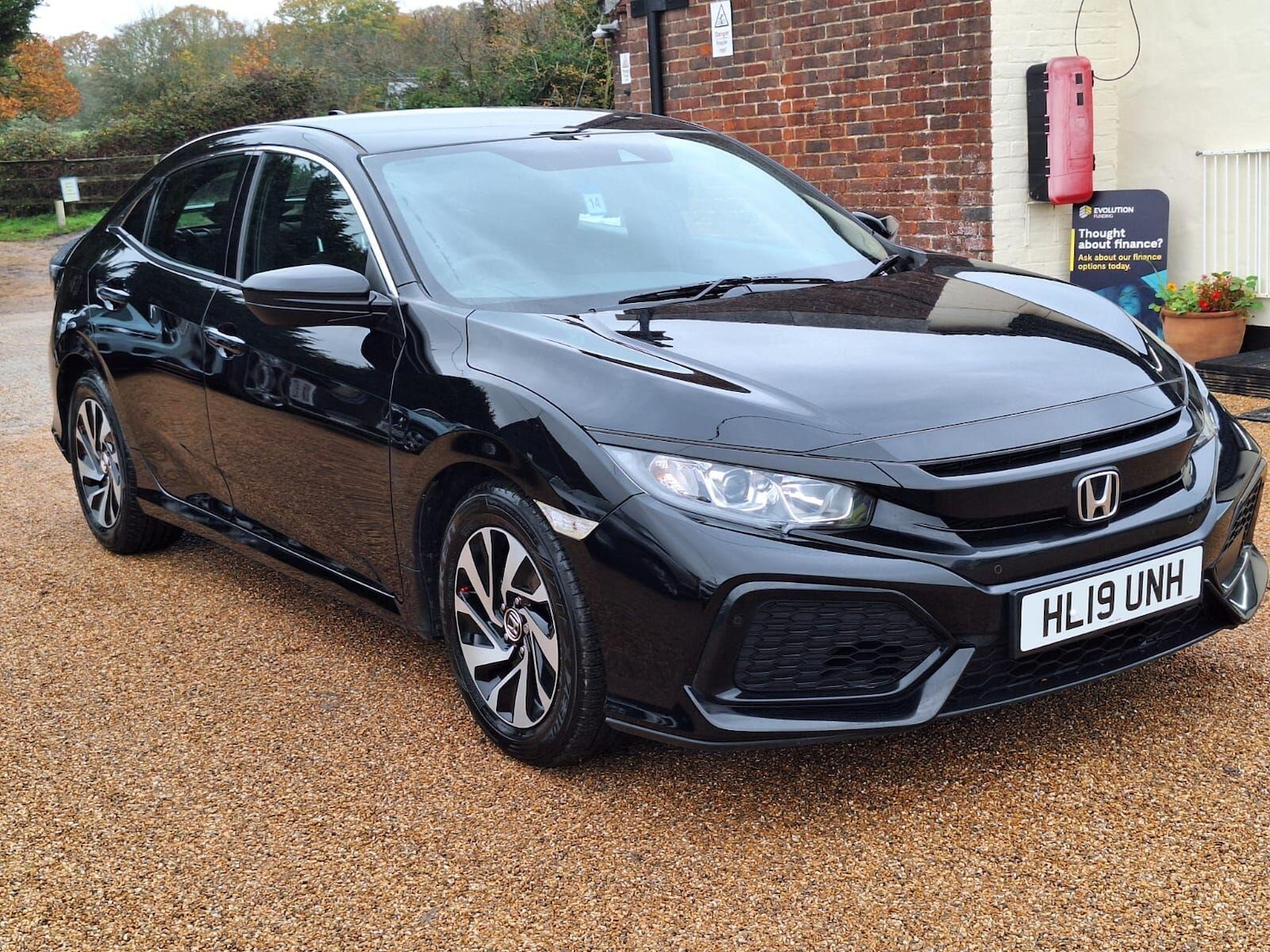 Used Honda Civic 2019 for sale - 76514674: Photo 1