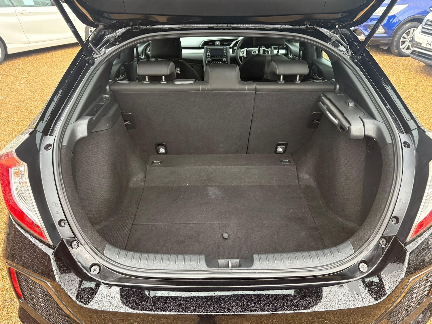 Used Honda Civic 2019 for sale - 76514674: Photo 13