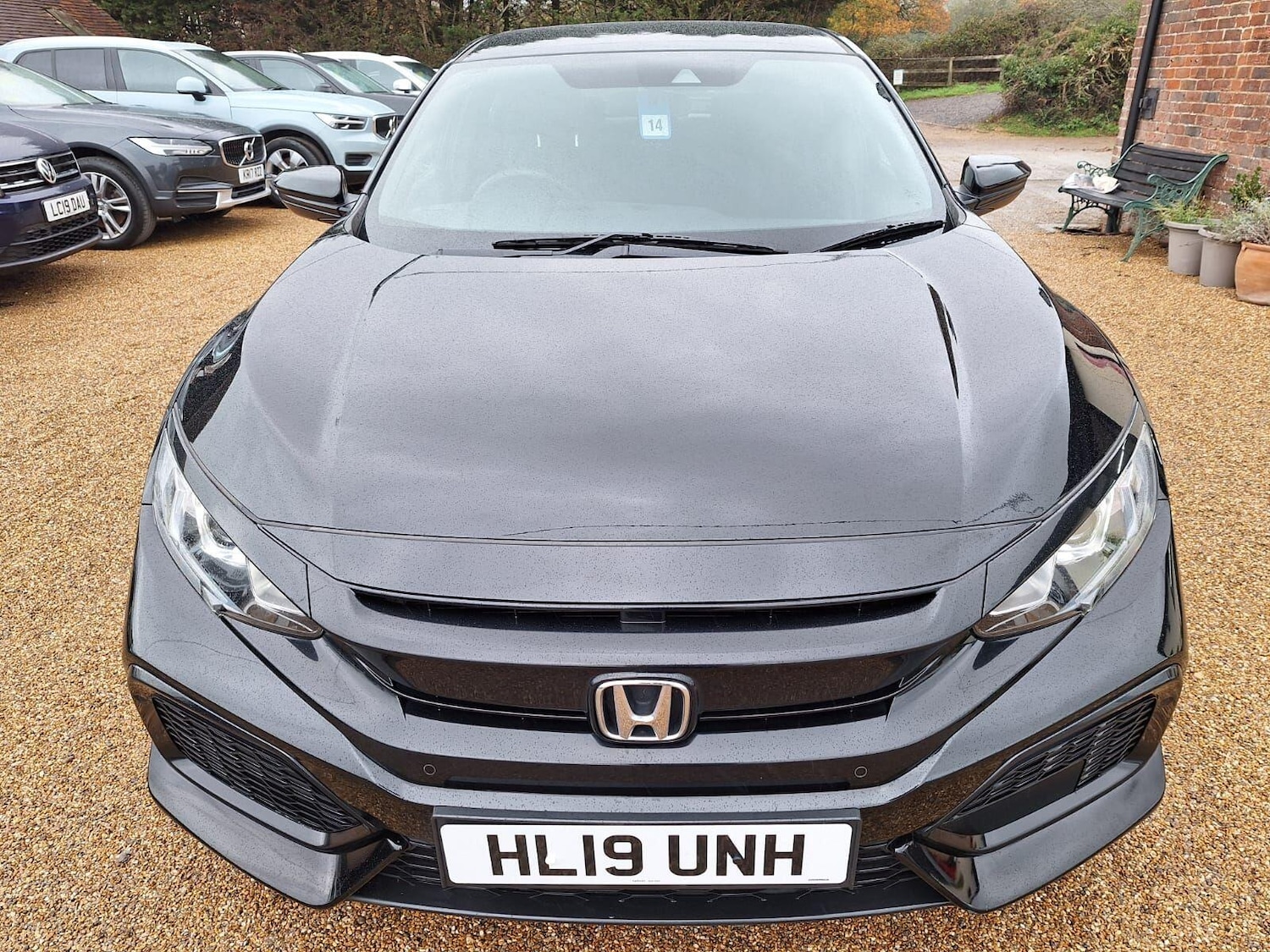 Used Honda Civic 2019 for sale - 76514674: Photo 2