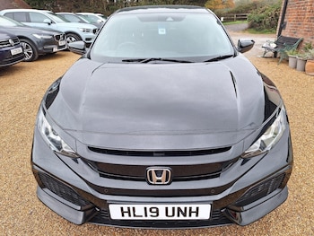 Used Honda Civic 2019 for sale - 76514674: Photo