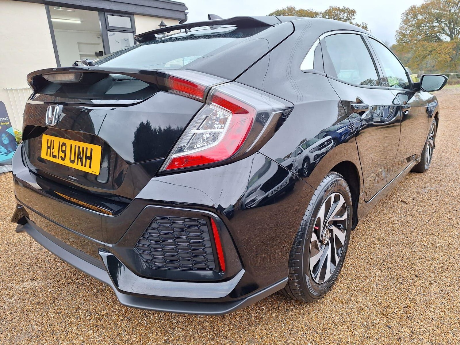 Used Honda Civic 2019 for sale - 76514674: Photo 5