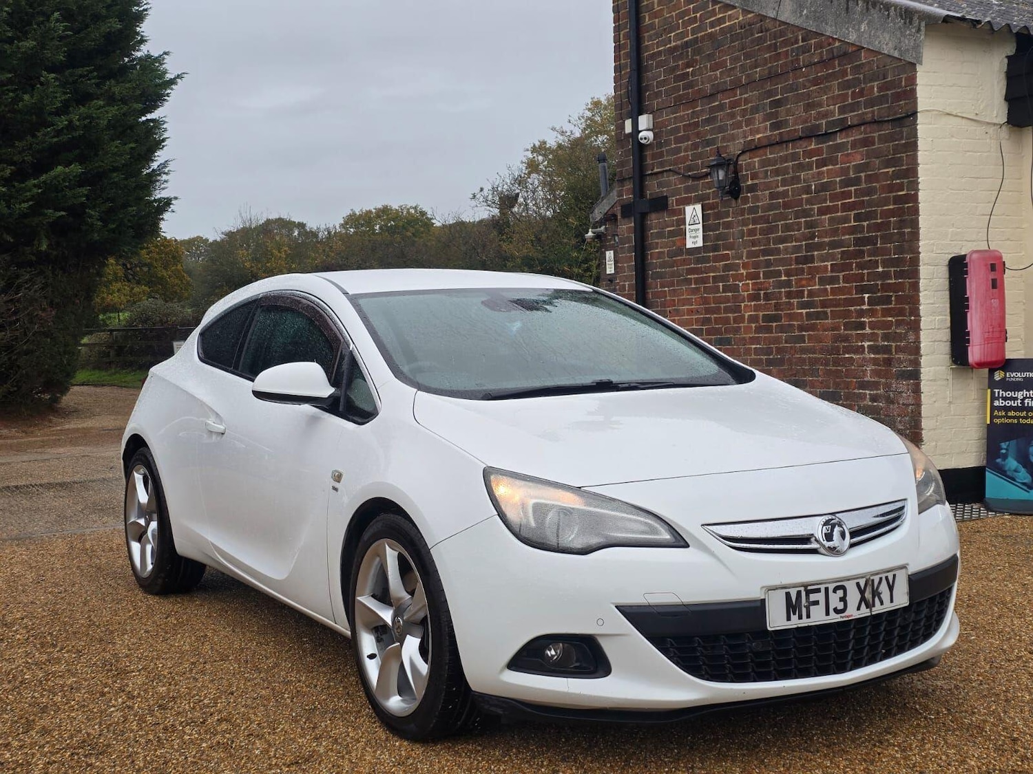 Used Vauxhall Astra GTC 2013 for sale - 76410458: Photo 1