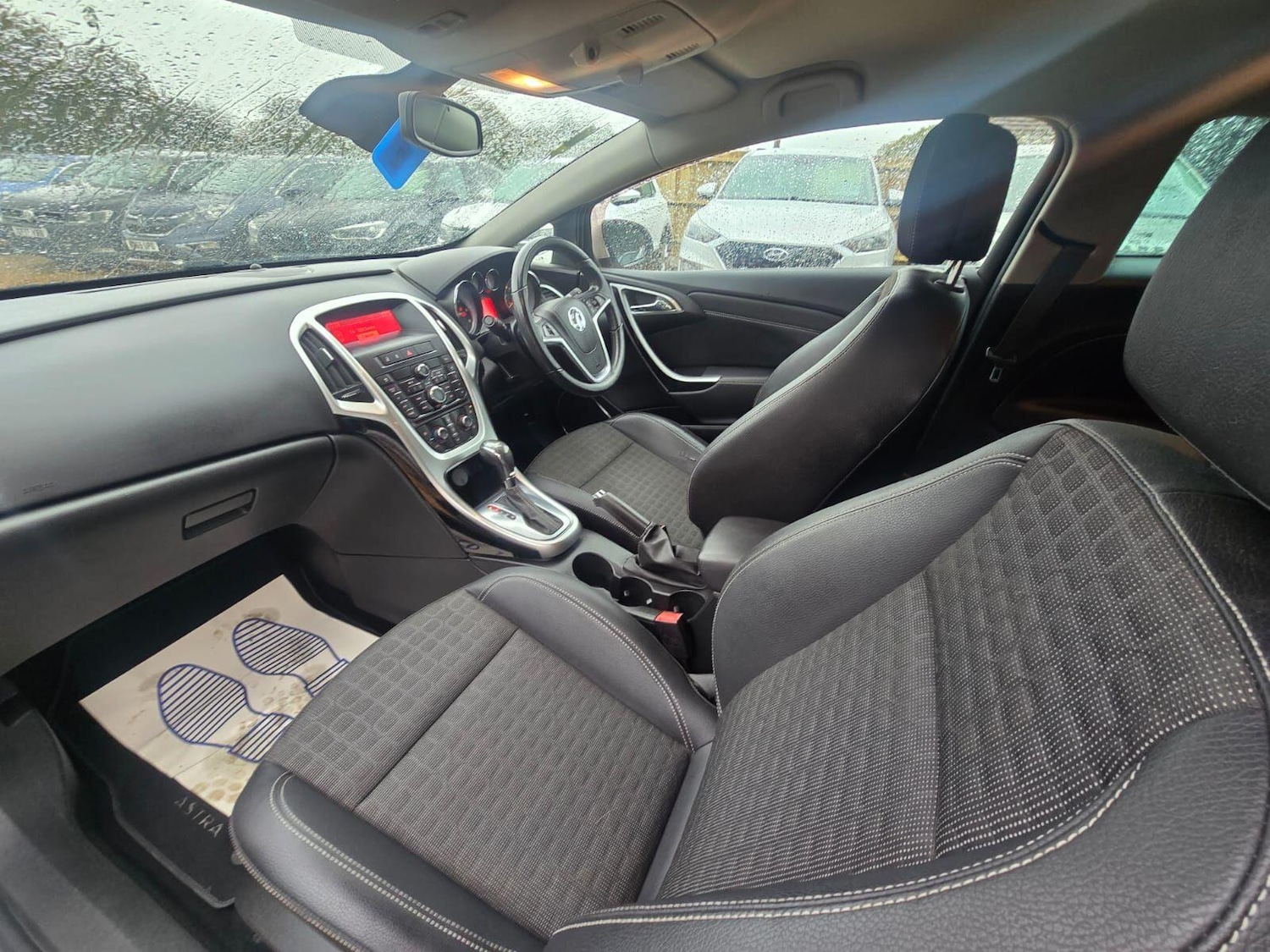 Used Vauxhall Astra GTC 2013 for sale - 76410458: Photo 14