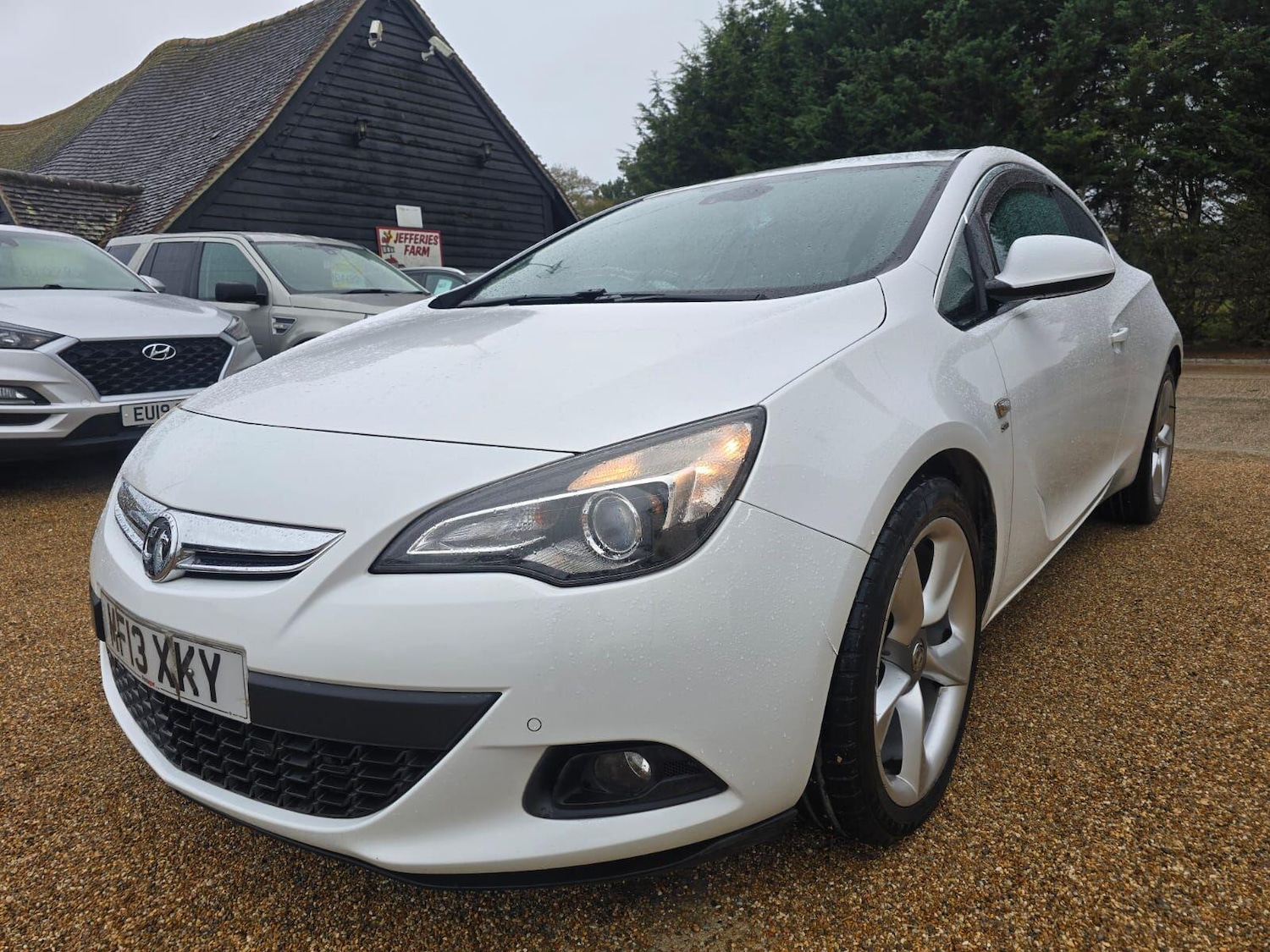 Used Vauxhall Astra GTC 2013 for sale - 76410458: Photo 3