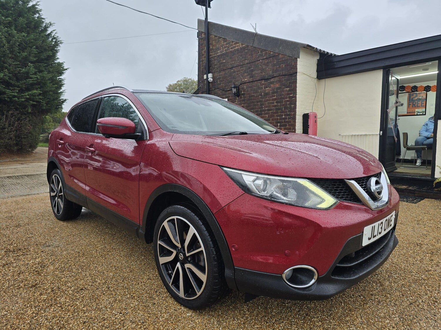 Used Nissan Qashqai 2014 for sale - 76318752: Photo 1