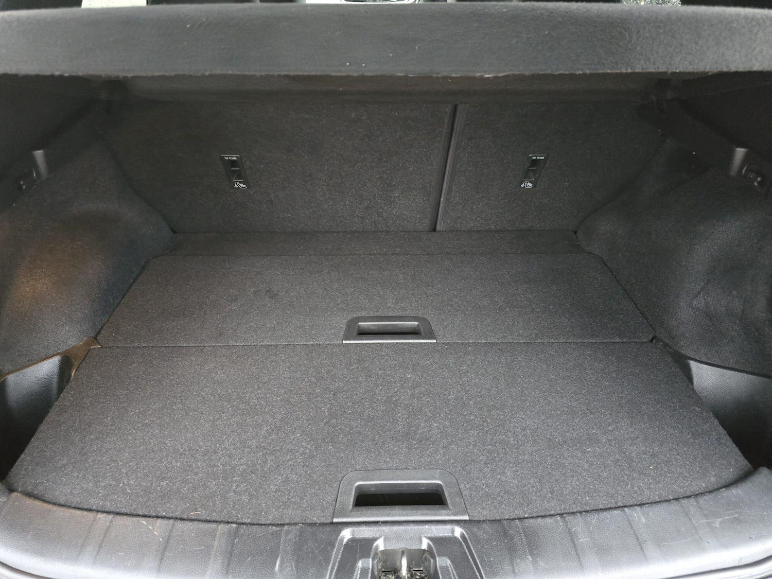 Used Nissan Qashqai 2014 for sale - 76318752: Photo 12