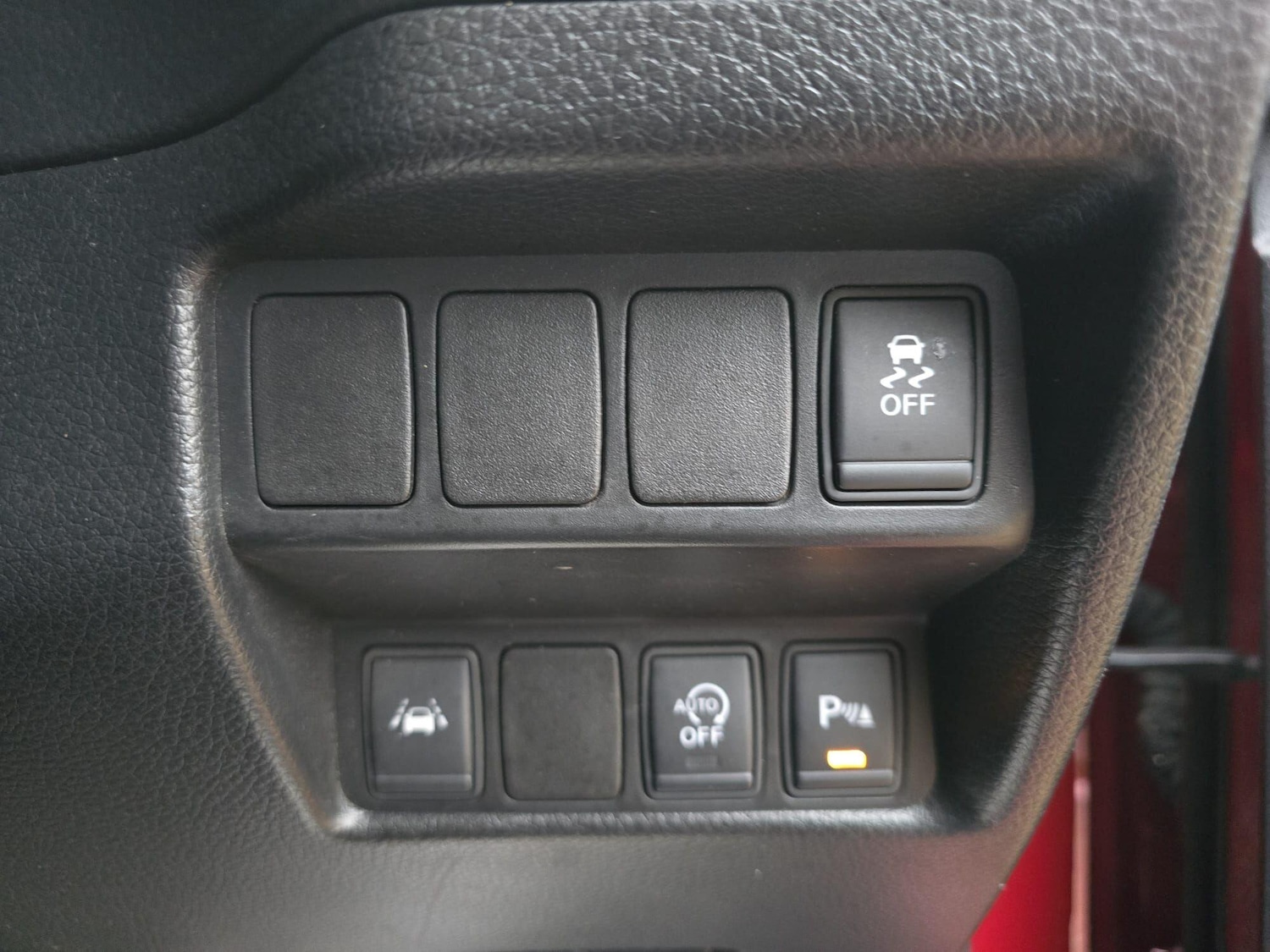 Used Nissan Qashqai 2014 for sale - 76318752: Photo 16