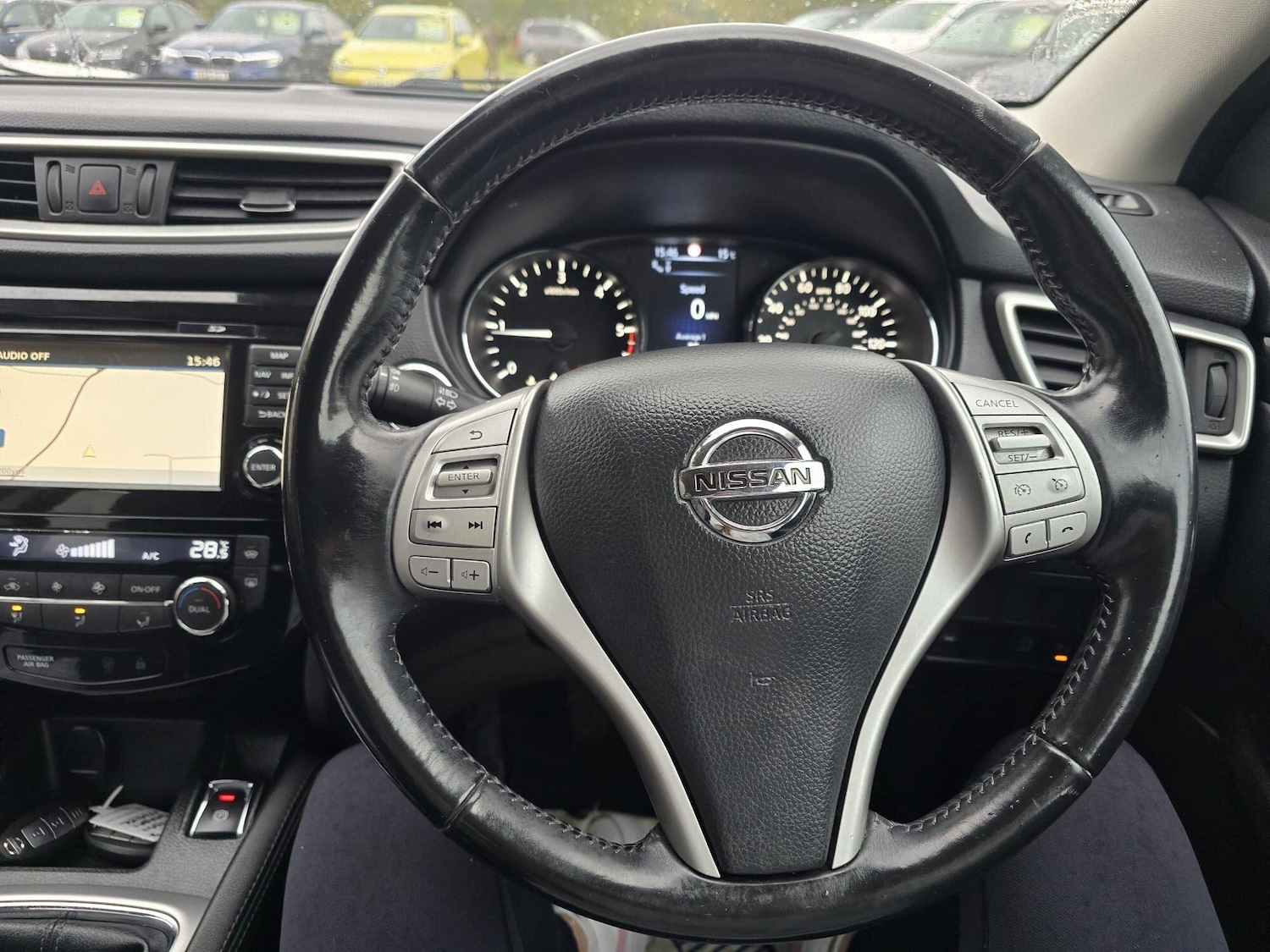 Used Nissan Qashqai 2014 for sale - 76318752: Photo 17