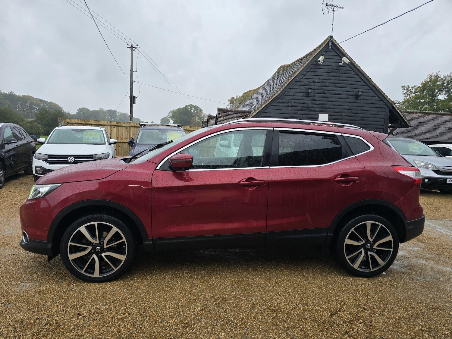 Used Nissan Qashqai 2014 for sale - 76318752: Photo 5