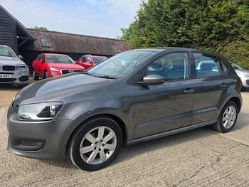Used Volkswagen Polo 2010 for sale - 75981861: Photo