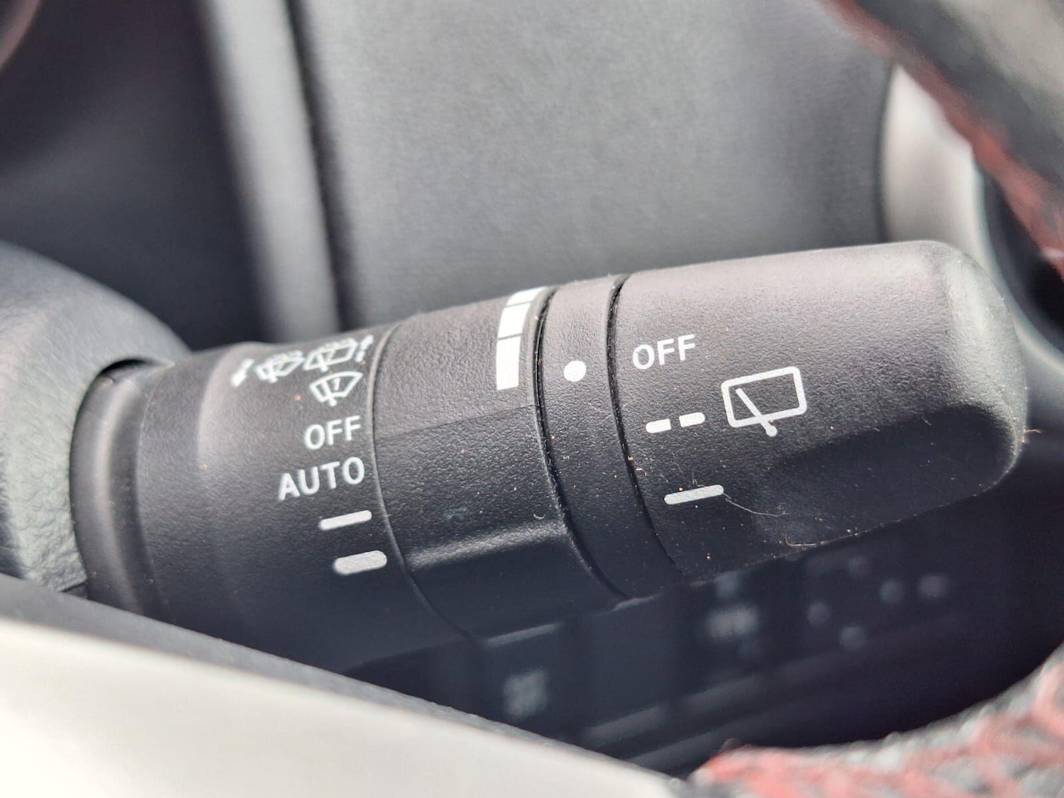 Used Nissan Note 2011 for sale - 76563582: Photo 22