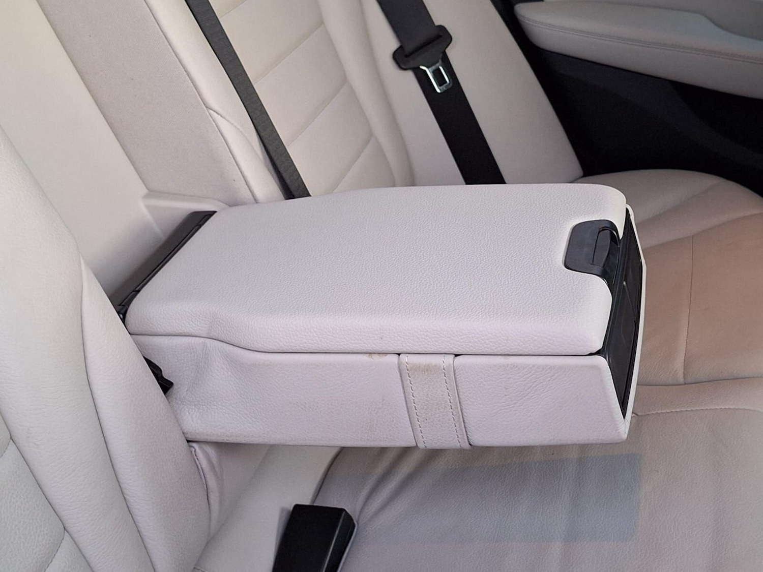 Used Mercedes-Benz C Class 2017 for sale - 76501228: Photo 16