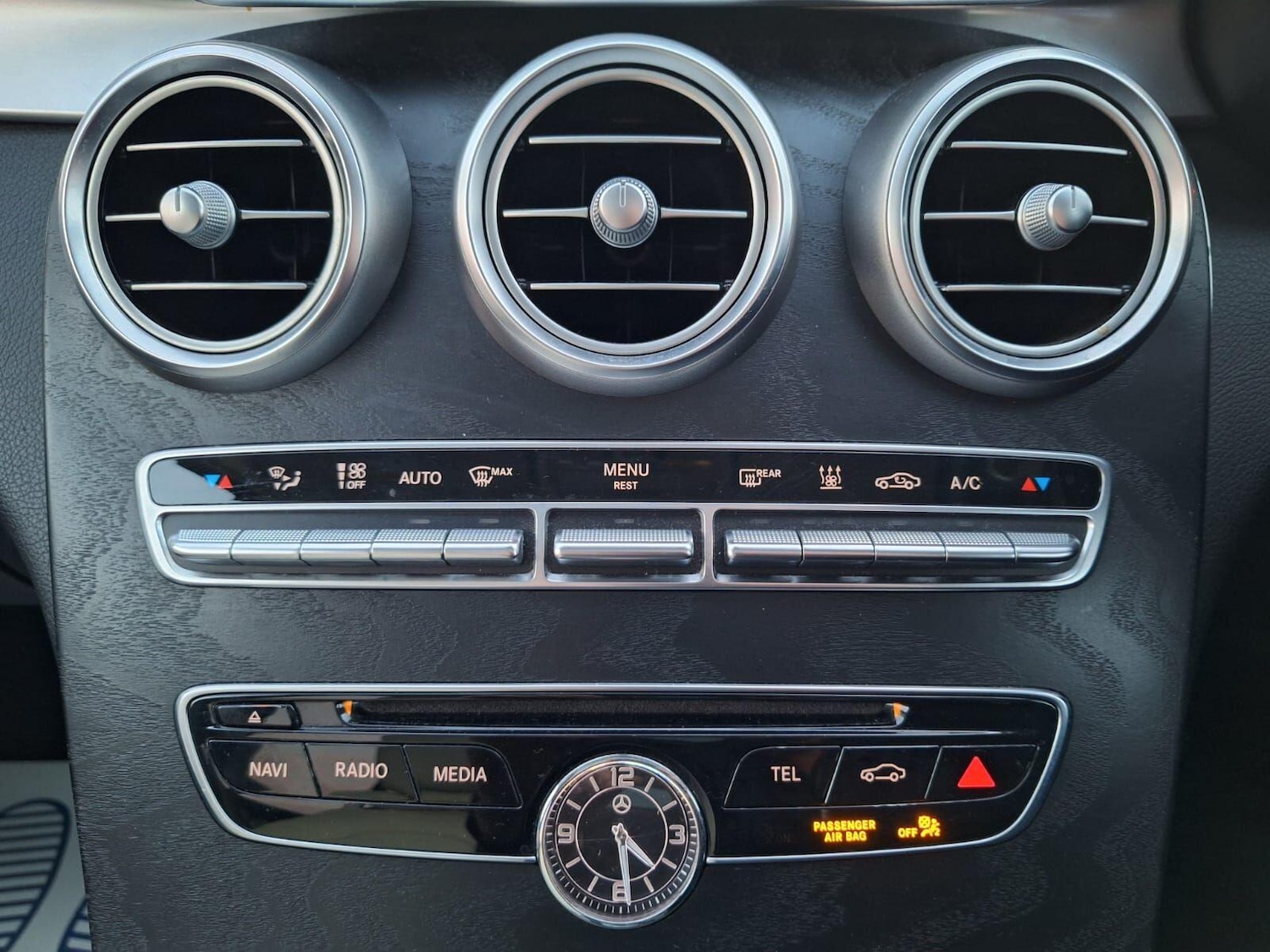 Used Mercedes-Benz C Class 2017 for sale - 76501228: Photo 36