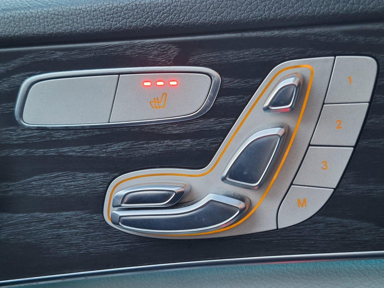 Used Mercedes-Benz C Class 2017 for sale - 76501228: Photo 38