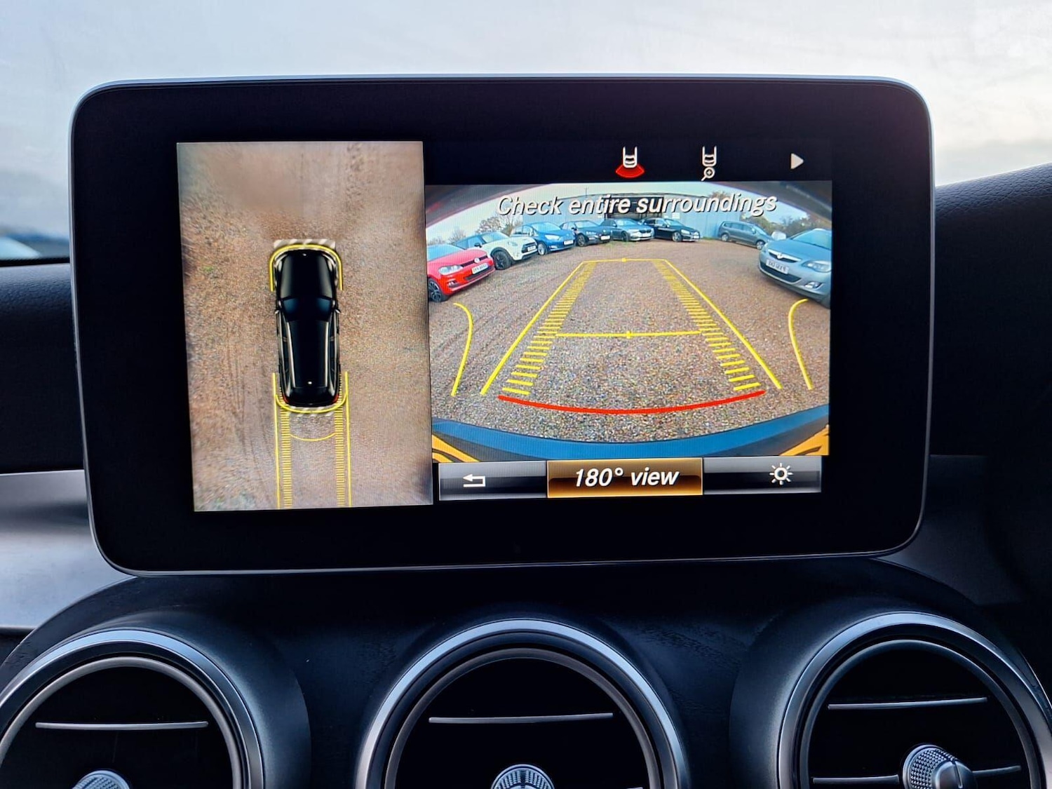 Used Mercedes-Benz C Class 2017 for sale - 76501228: Photo 41