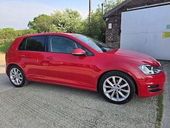 Used Volkswagen Golf 2015 for sale - 75981873: Photo