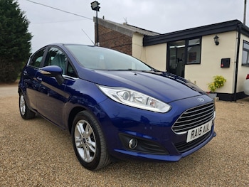Used Ford Fiesta 2015 for sale - 76241542: Photo