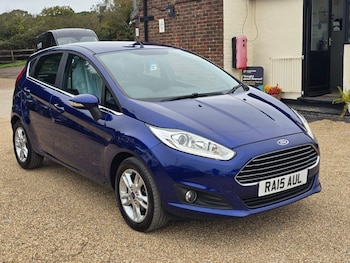 Used Ford Fiesta 2015 for sale - 76241542: Photo