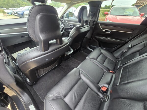 Used Volvo V90 Cross Country 2017 for sale - 75981893: Photo 15