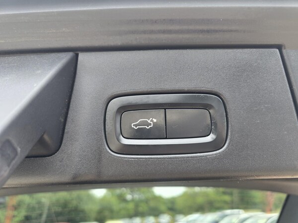 Used Volvo V90 Cross Country 2017 for sale - 75981893: Photo 20