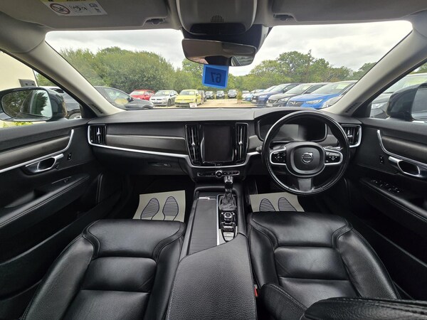 Used Volvo V90 Cross Country 2017 for sale - 75981893: Photo 9