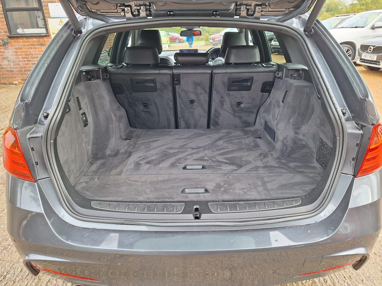 Used BMW 3 Series 2014 for sale - 76327999: Photo 12