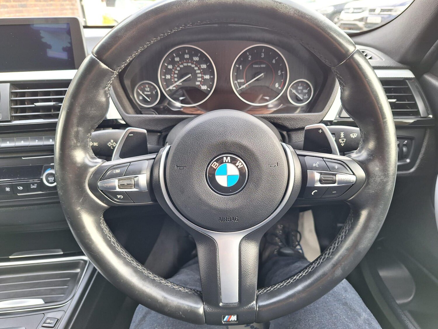 Used BMW 3 Series 2014 for sale - 76327999: Photo 30