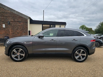 Used Jaguar F-Pace 2018 for sale - 75981919: Photo