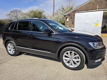 Used Volkswagen Tiguan 2017 for sale - 75981928: Photo