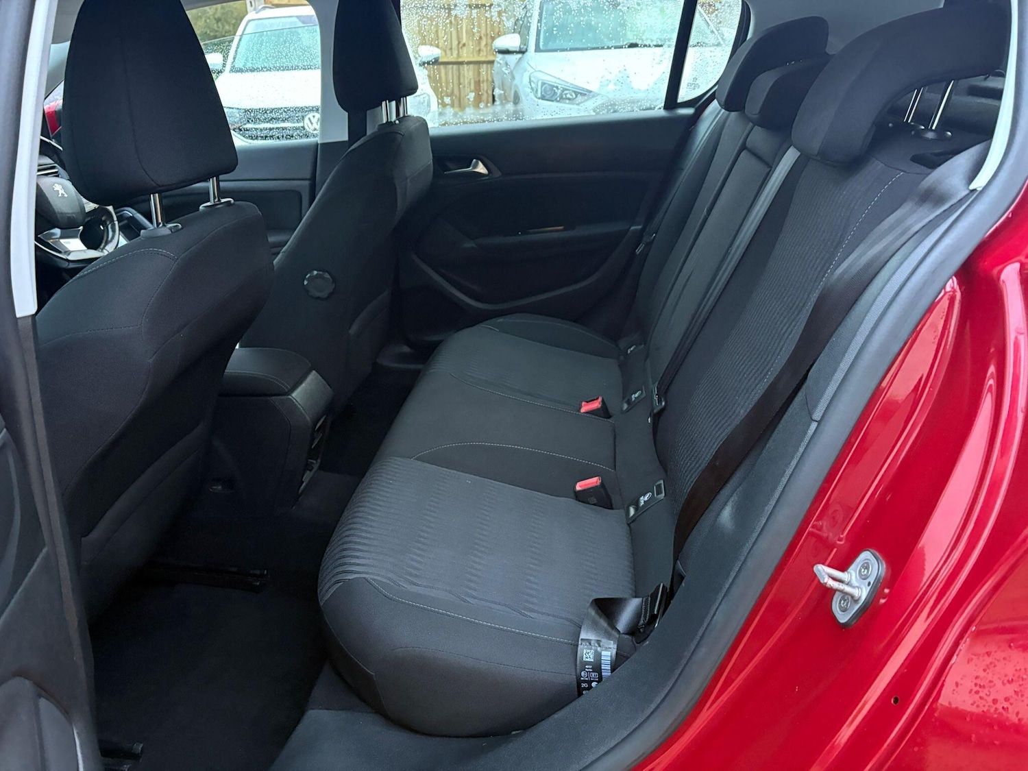 Used Peugeot 308 2014 for sale - 76338683: Photo 12