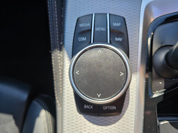Used BMW 5 Series 2017 for sale - 75981879: Photo 32