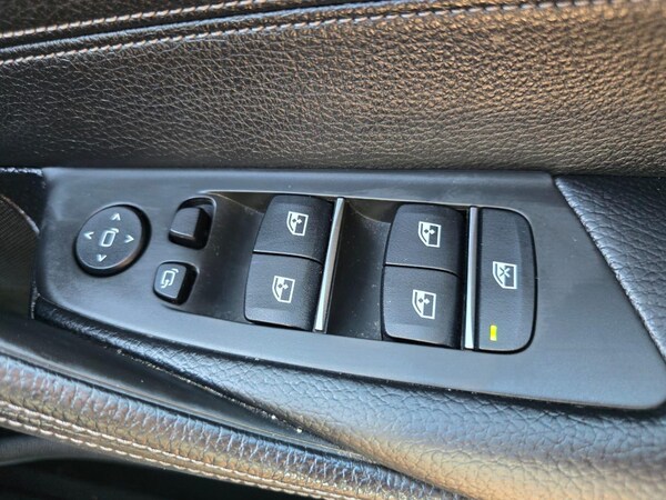 Used BMW 5 Series 2017 for sale - 75981879: Photo 45