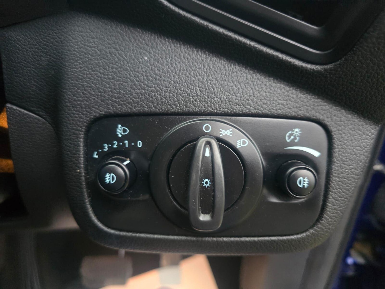 Used Ford Kuga 2017 for sale - 76420256: Photo 16