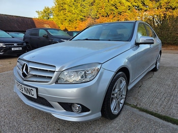 Used Mercedes-Benz C-Class 2009 for sale - 75981889: Photo