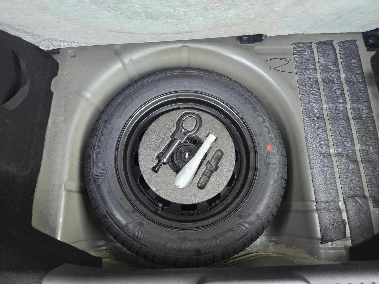 Used Ford Fiesta 2017 for sale - 76593561: Photo 14