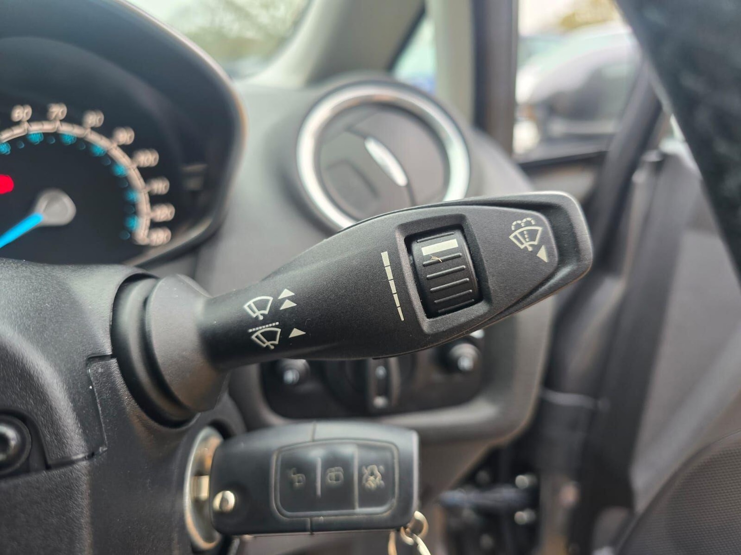 Used Ford Fiesta 2017 for sale - 76593561: Photo 20