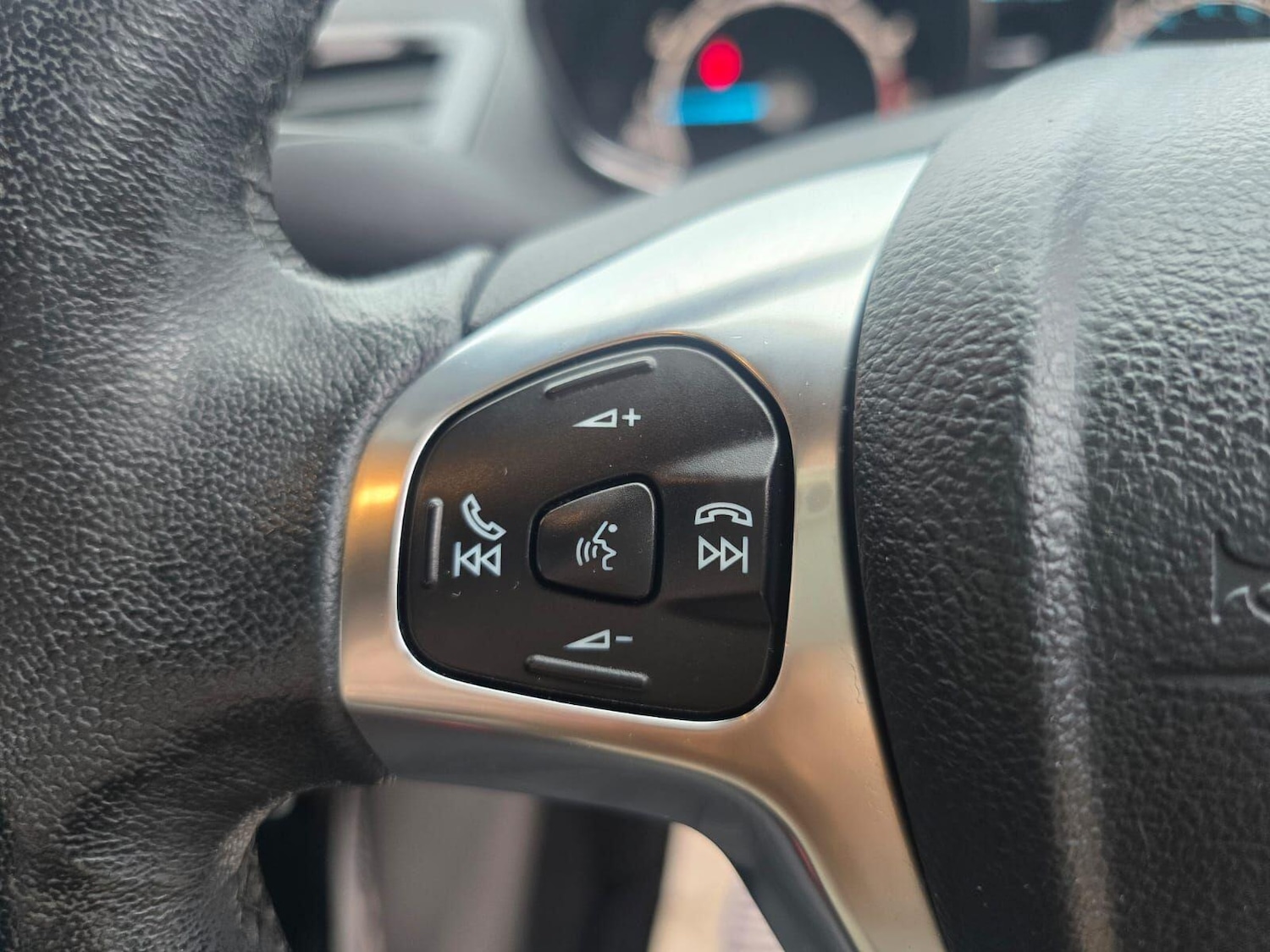 Used Ford Fiesta 2017 for sale - 76593561: Photo 25