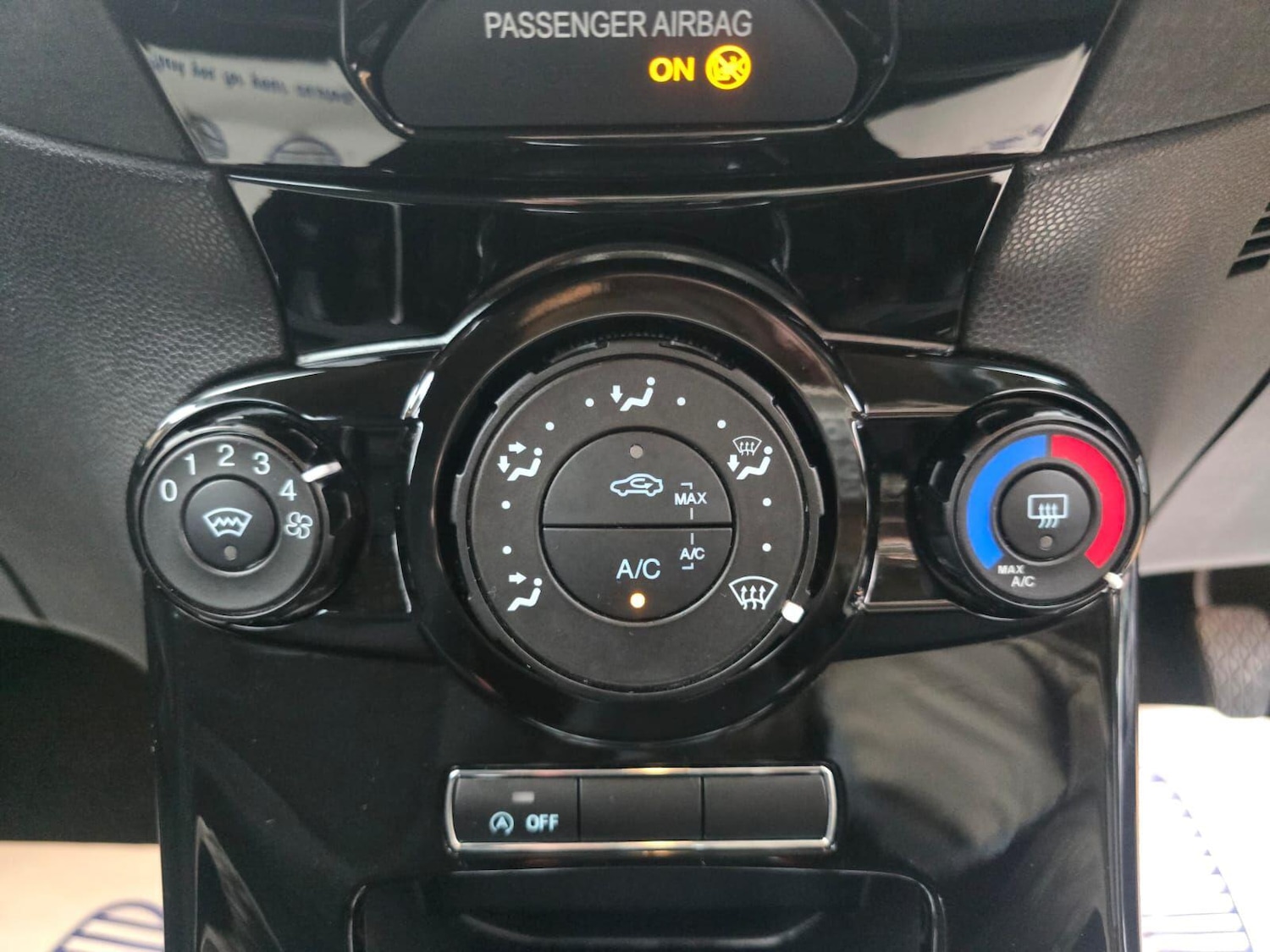 Used Ford Fiesta 2017 for sale - 76593561: Photo 29