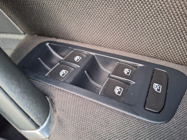 Used Volkswagen Golf 2016 for sale - 76229385: Photo 15