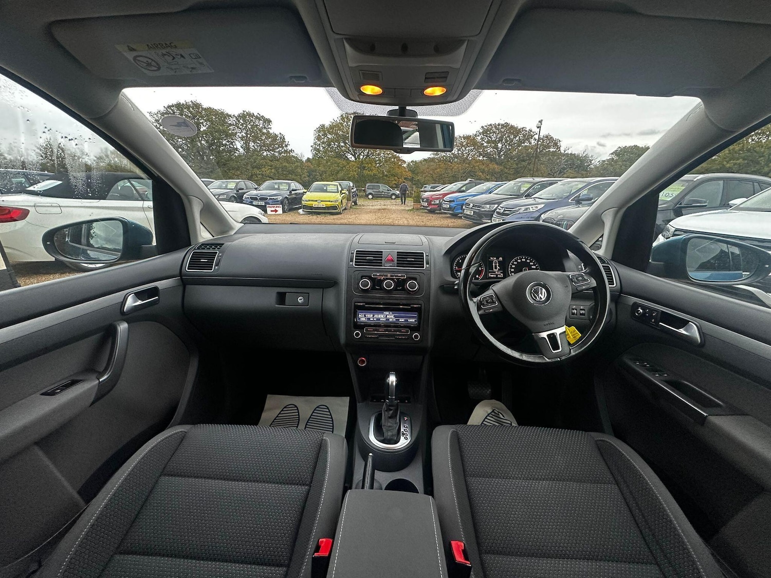 Used Volkswagen Touran 2015 for sale - 76420257: Photo 10