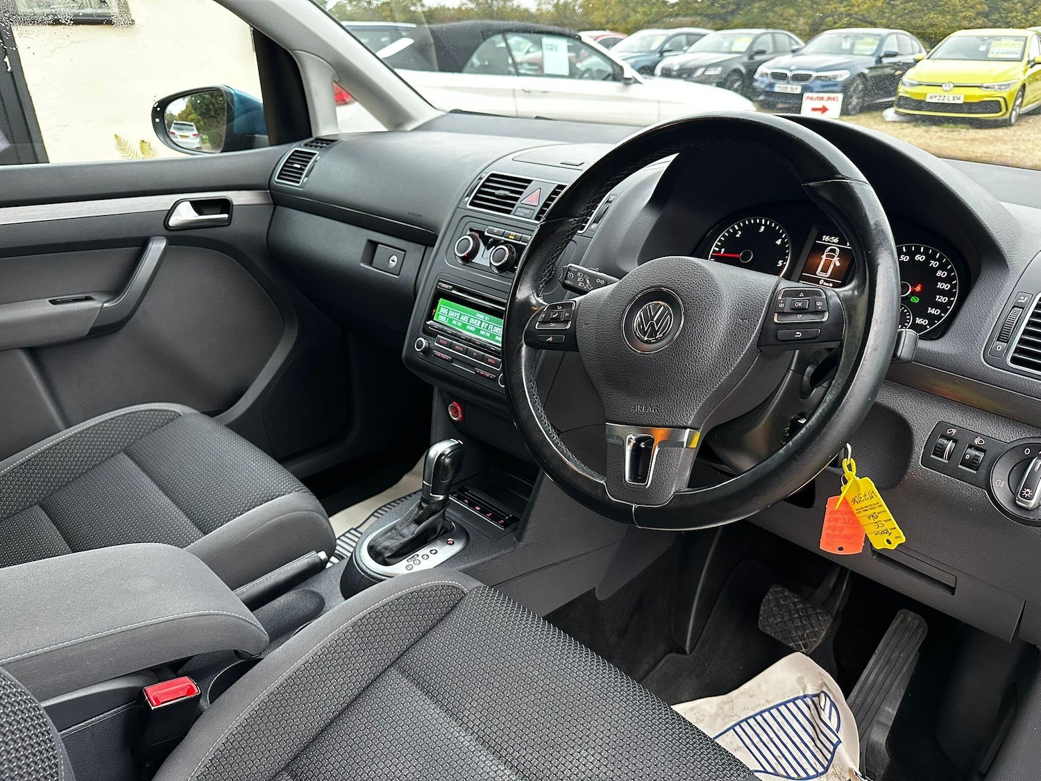 Used Volkswagen Touran 2015 for sale - 76420257: Photo 13