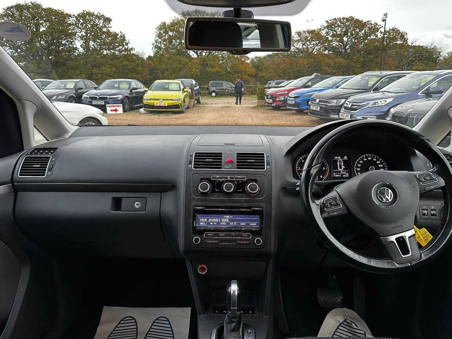 Used Volkswagen Touran 2015 for sale - 76420257: Photo 14