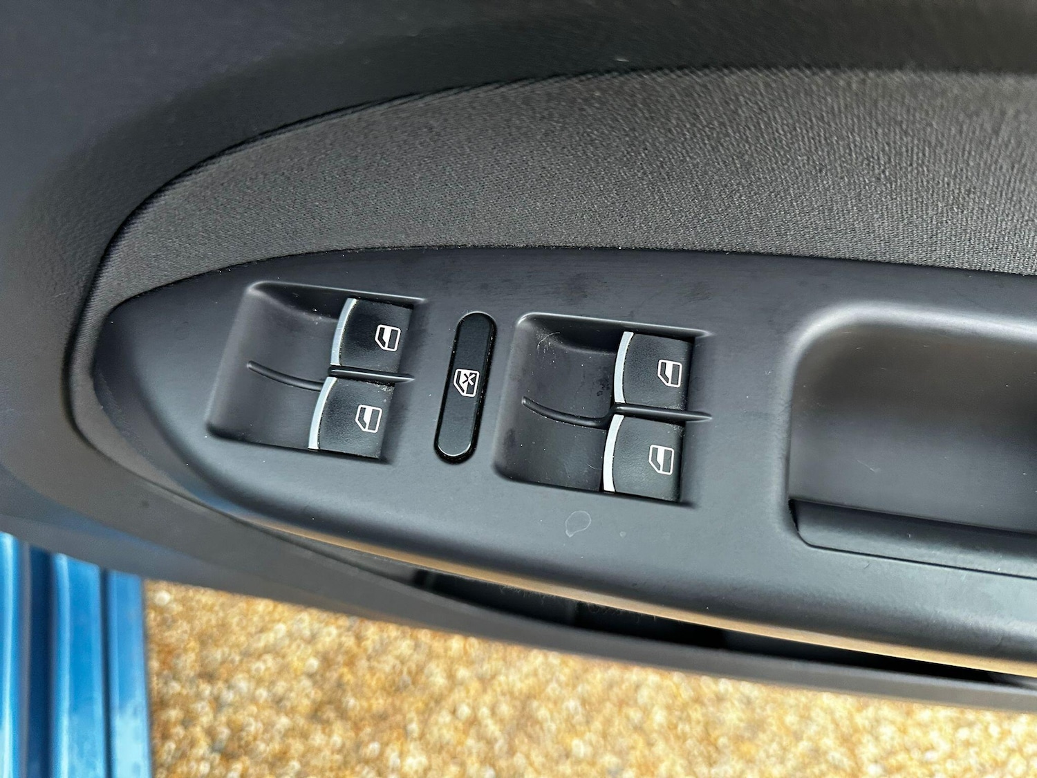 Used Volkswagen Touran 2015 for sale - 76420257: Photo 16