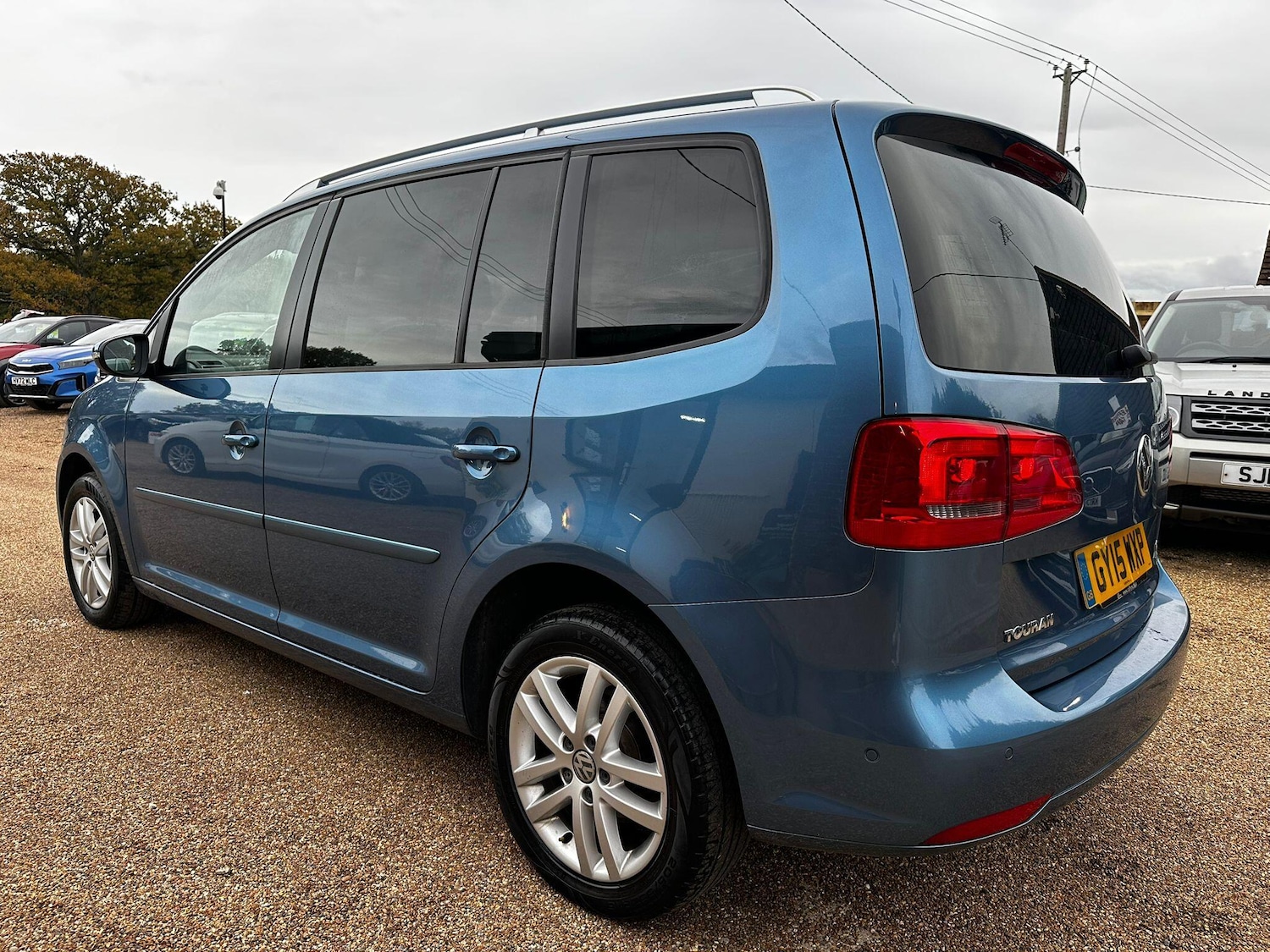 Used Volkswagen Touran 2015 for sale - 76420257: Photo 5