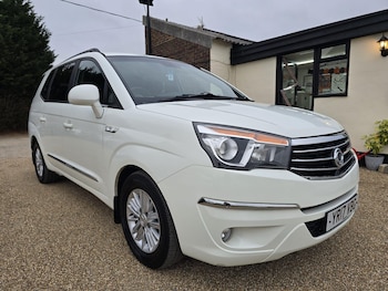 2017 - 2.2 EX 5dr