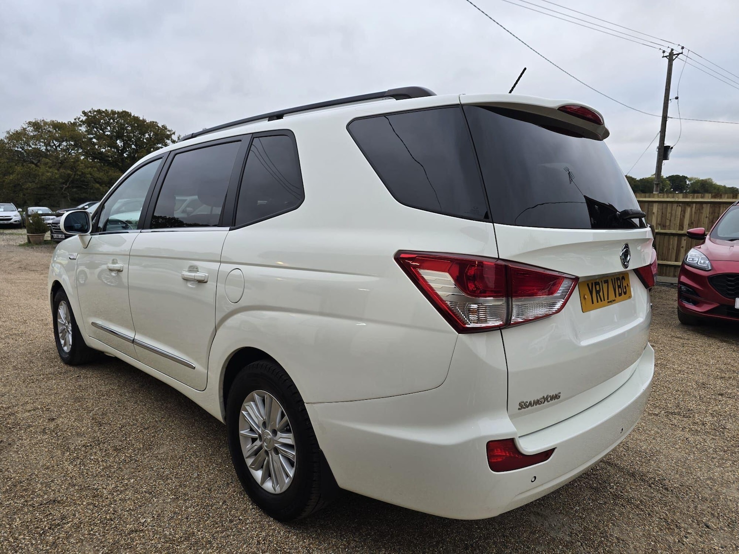 Used Ssangyong Turismo 2017 for sale - 76271840: Photo 6