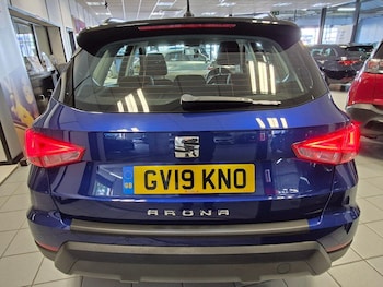 Used SEAT Arona 2019 for sale - 76528845: Photo
