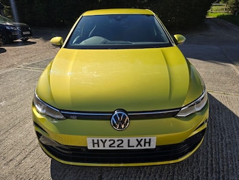 Used Volkswagen Golf 2022 for sale - 76285530: Photo 2