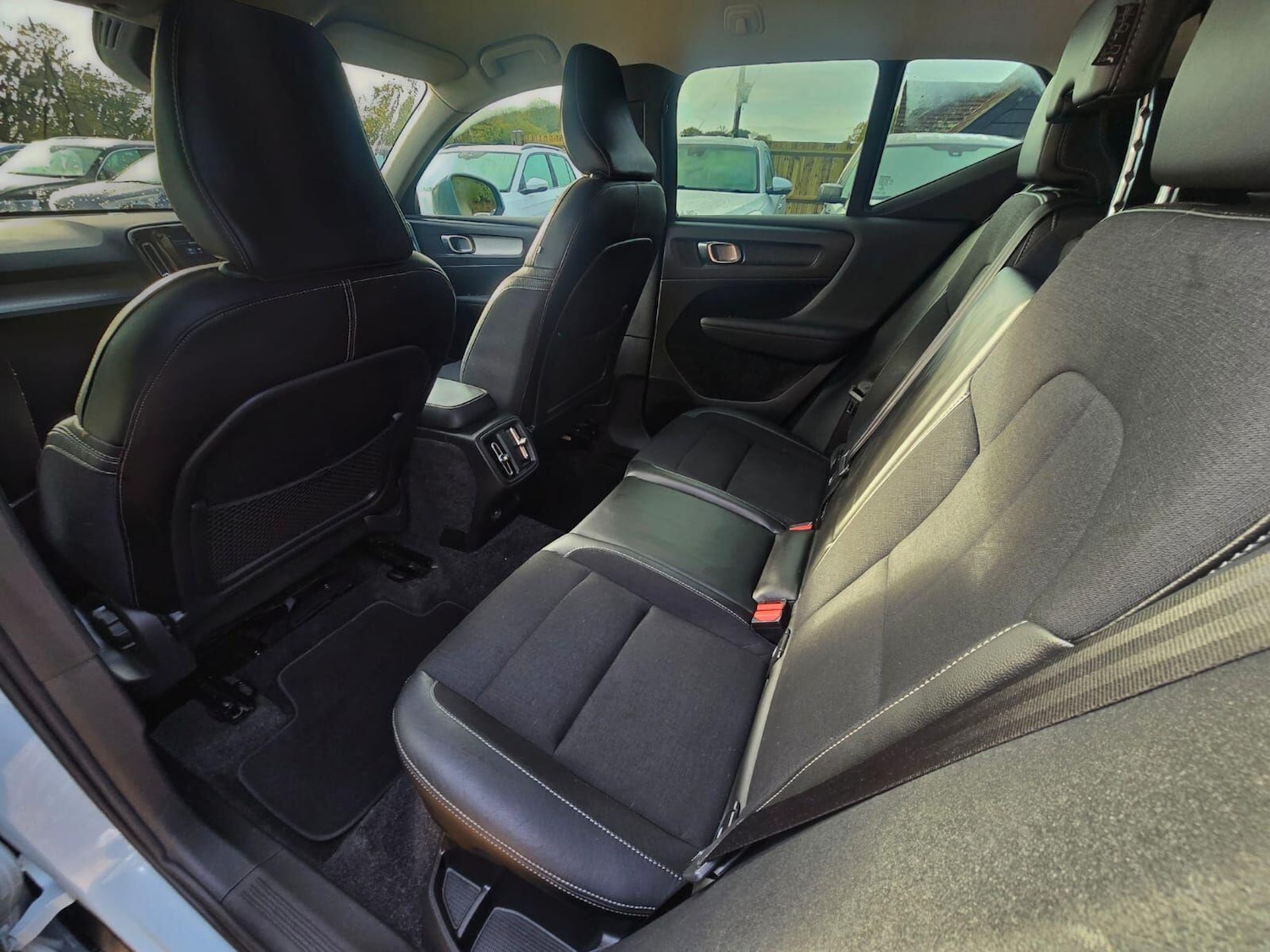 Used Volvo XC40 2018 for sale - 76420266: Photo 12